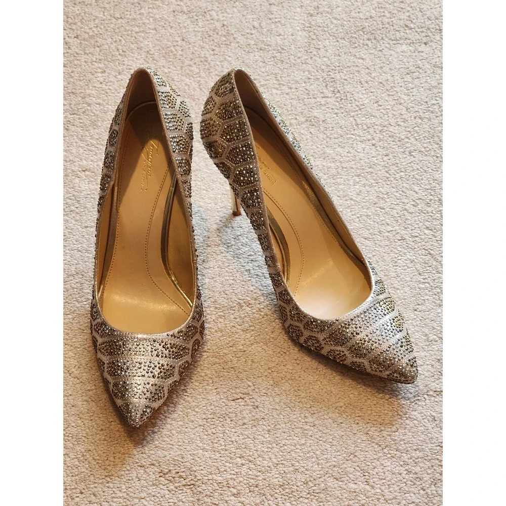 Imagine Vince Camuto 11 NEW  Embellished Stilettos $210